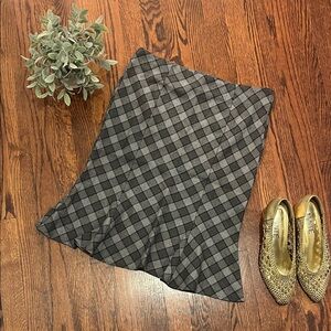 Le Château Gray Mermaid Checkered Skirt